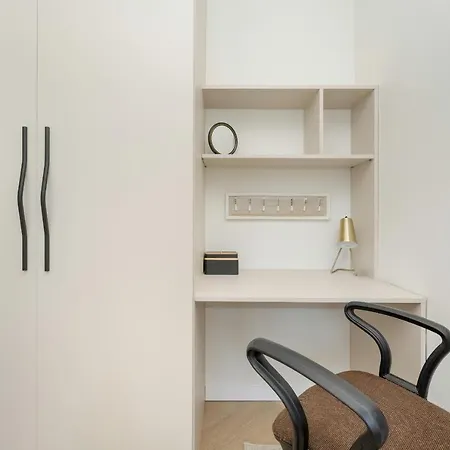 Zielinskiego Atmospheric By Renters * Wroclaw