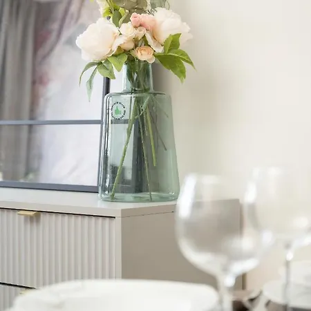 Zielinskiego Atmospheric By Renters Apartment Wroclaw