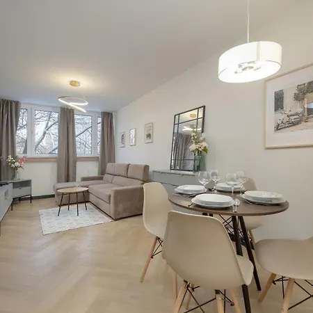 Zielinskiego Atmospheric By Renters