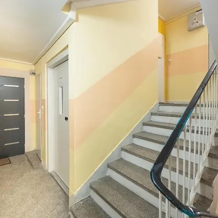 Zielinskiego Atmospheric By Renters Apartment